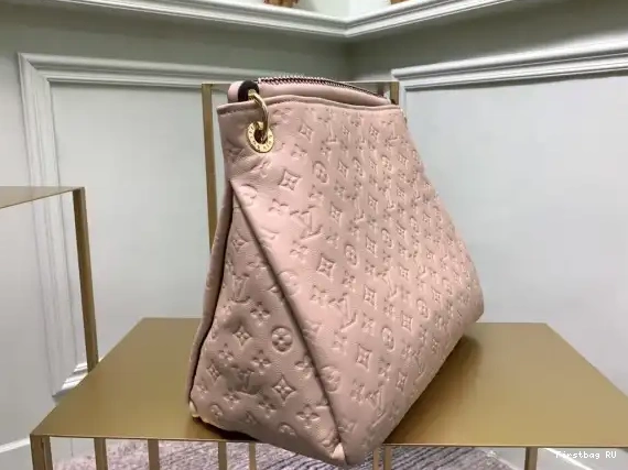 Firstbag ARTSY LOUIS VUITTON 0524